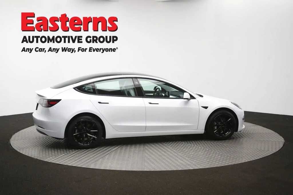 Used 2023 White Tesla Base image 38