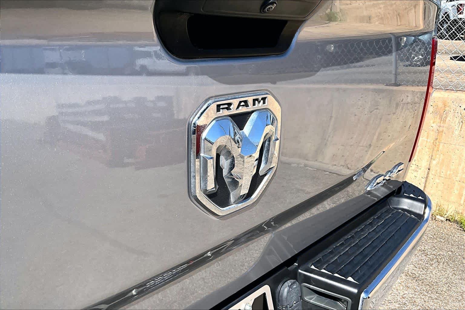 Certified Used 2023 Billet Silver Metallic Clearcoat Ram Tradesman image 31