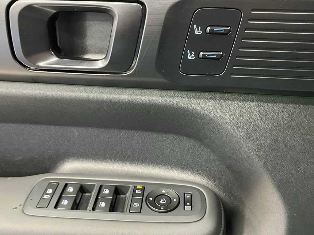 New 2024 Shimmering Silver Hyundai Calligraphy AWD image 36