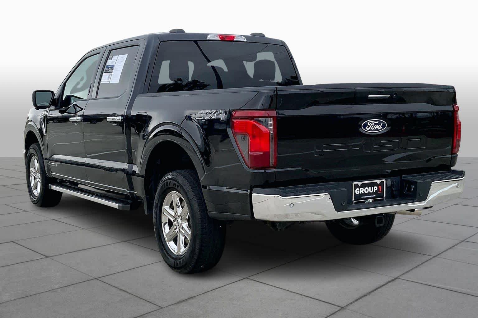 Used 2024 Agate Black Metallic Ford XLT image 18