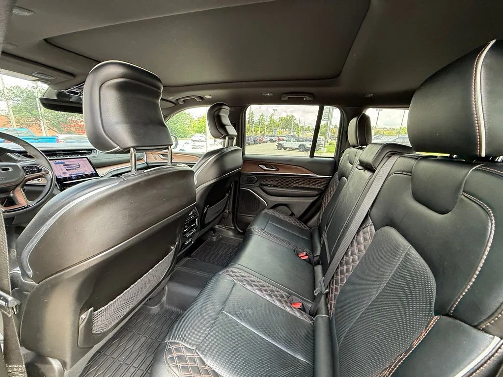 Used 2024 Black Jeep Summit image 25