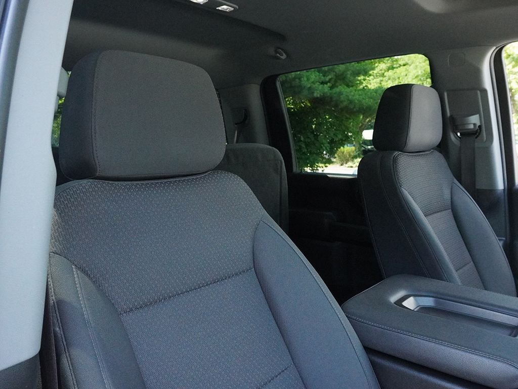 Used 2023 White GMC Pro image 24