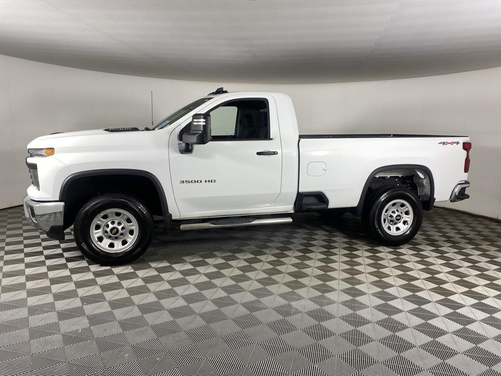 Used 2025 Summit White Chevrolet Work Truck image 4