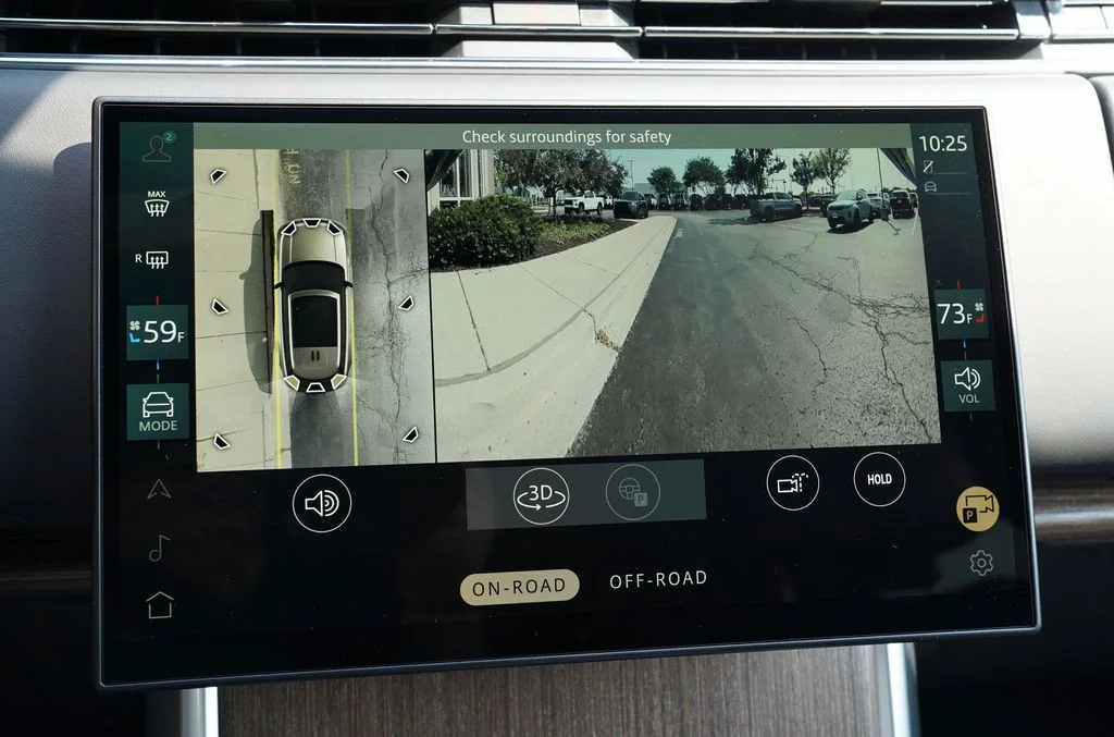 New 2026 Fuji White Land Rover SE image 28