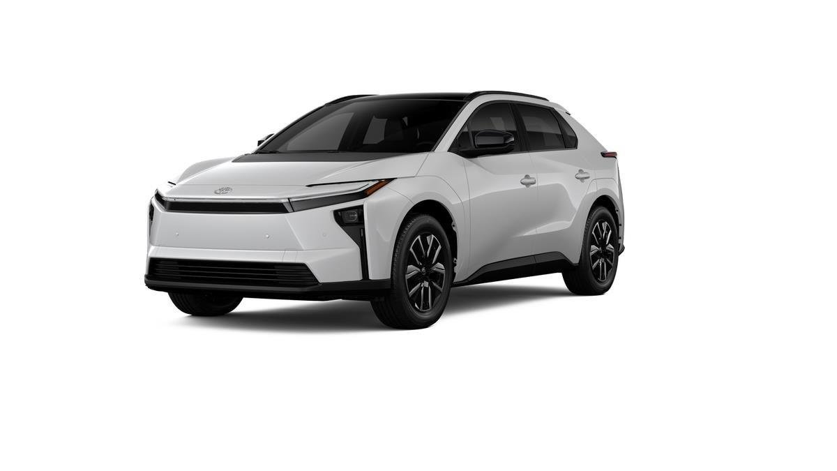 New 2026 Wind Chill Pearl <sup>1</sup> Toyota  XLE image 14