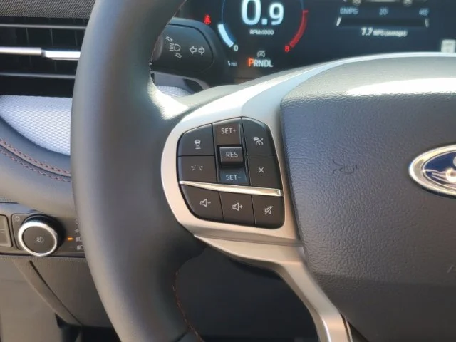 New 2026 Carbonized Gray Metallic Ford Active image 23