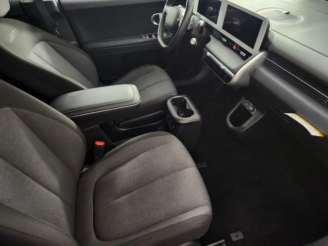 Used 2024 Gold Hyundai SEL image 14