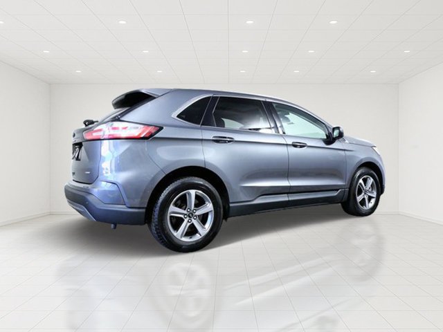 Certified Used 2024 Gray Ford SEL image 6