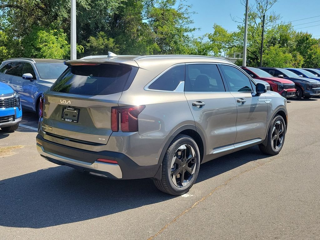 New 2026 Beige Kia EX image 9