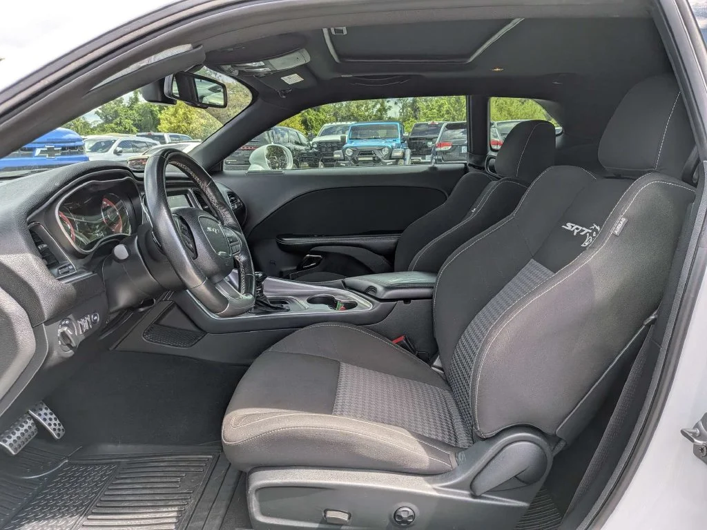 Used 2022 White Dodge SRT Hellcat Widebody image 13
