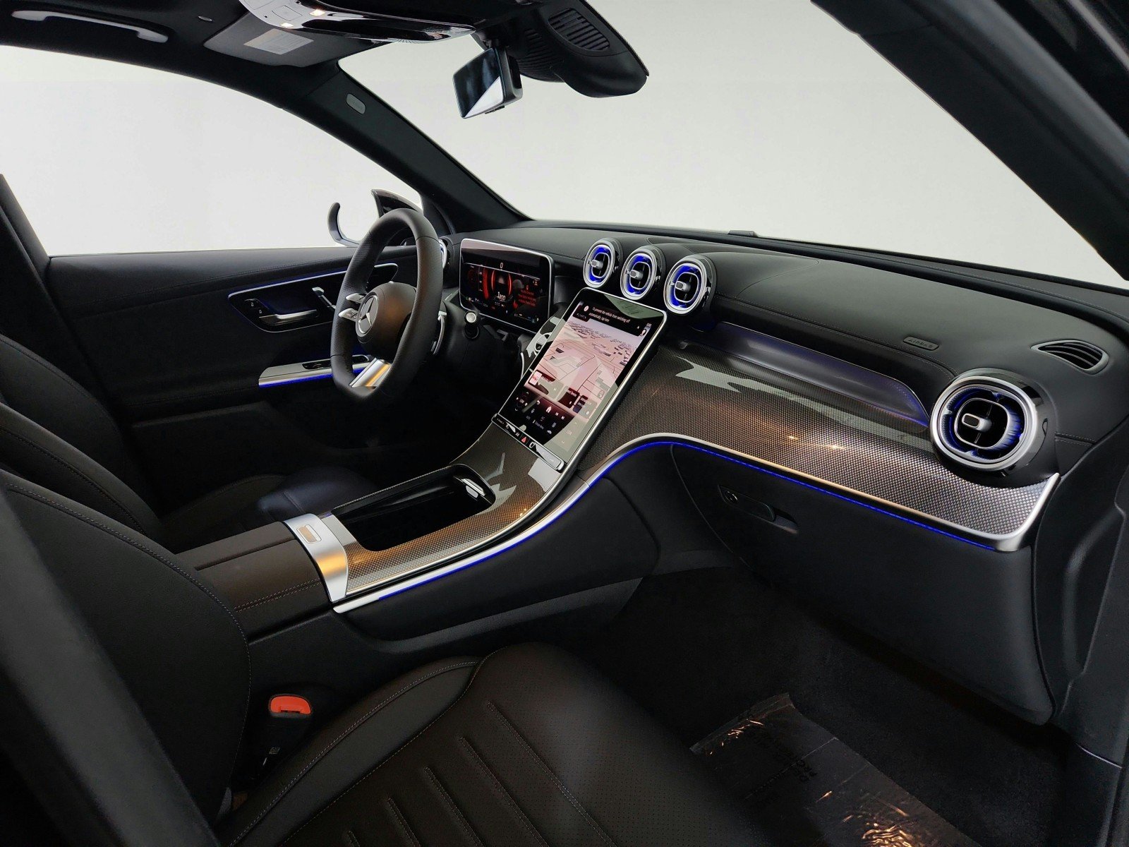 Certified Used 2026 Black Mercedes-Benz GLC 300 image 19
