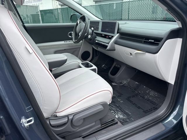 Used 2023 Digital Teal Hyundai SEL image 9