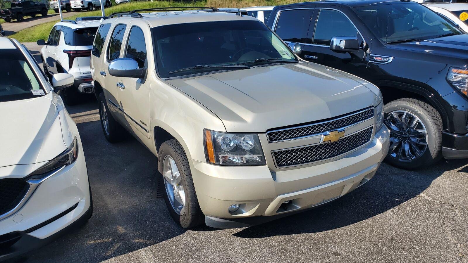 Used 2013 Chevrolet Tahoe LTZ with VIN 1GNSKCE0XDR324336 for sale in Morganton, NC
