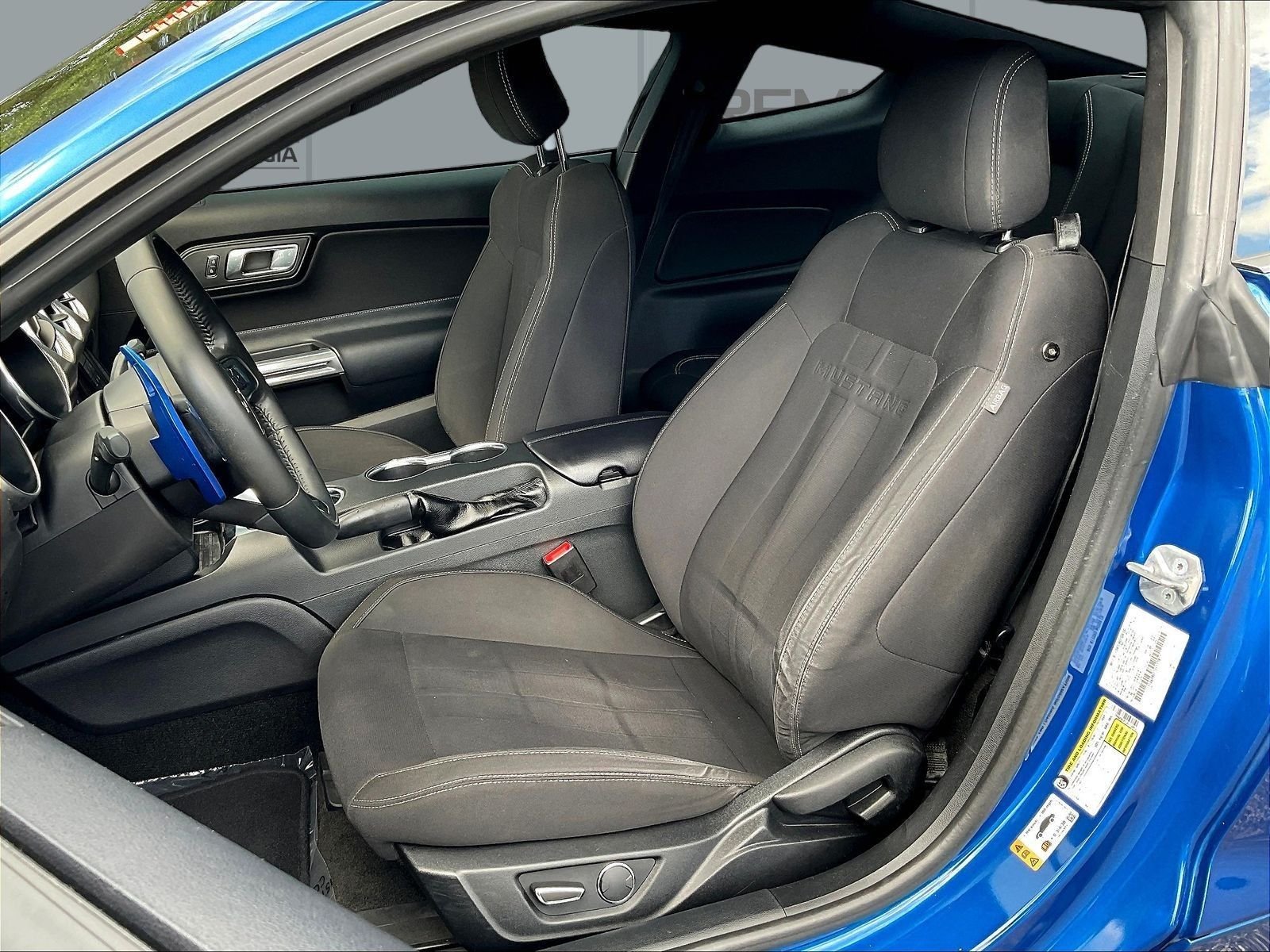 Used 2018 Blue Ford GT image 23