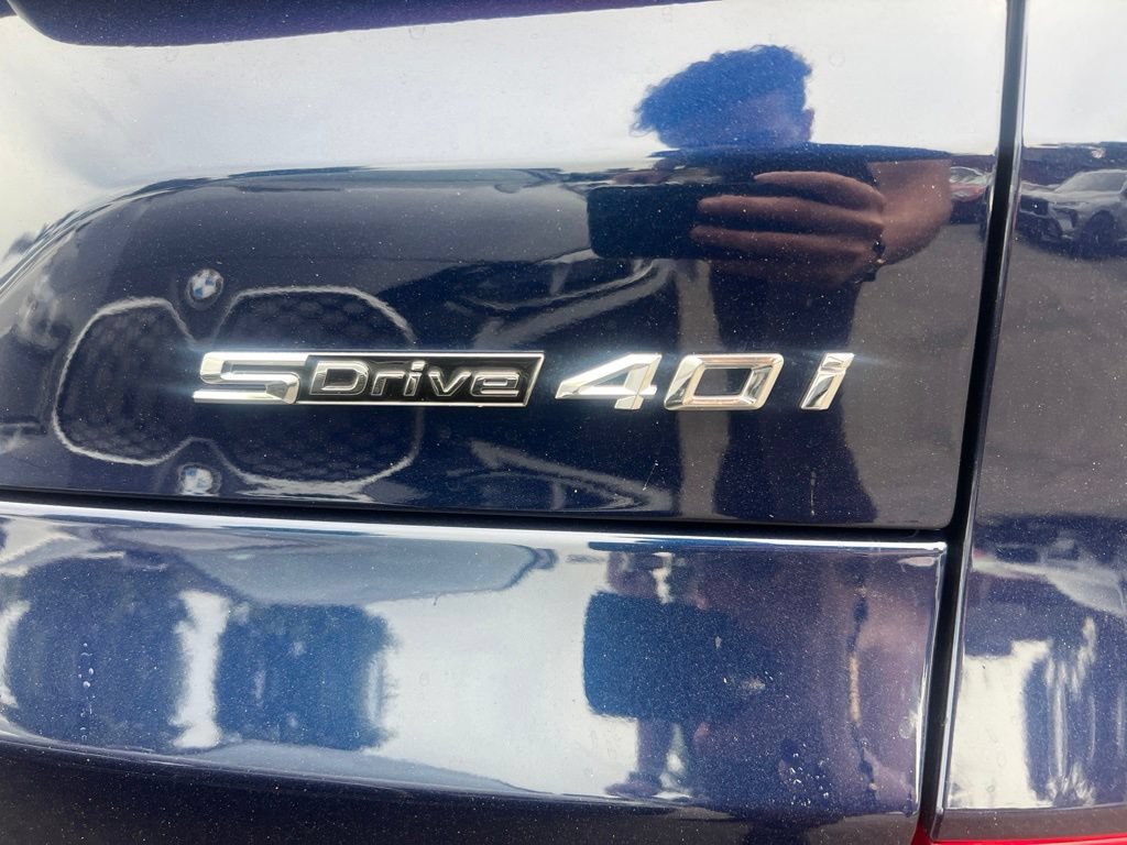 Used 2024 Tanzanite Blue II Metallic BMW sDrive40i image 5