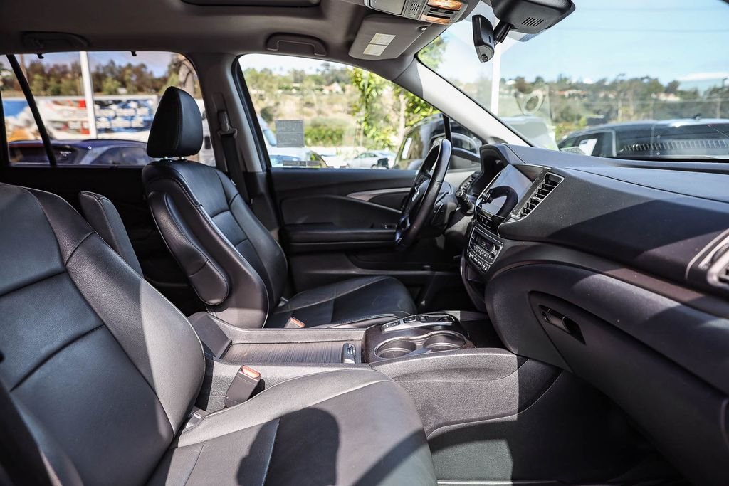 2021 Honda Pilot EX-L - Photo 17
