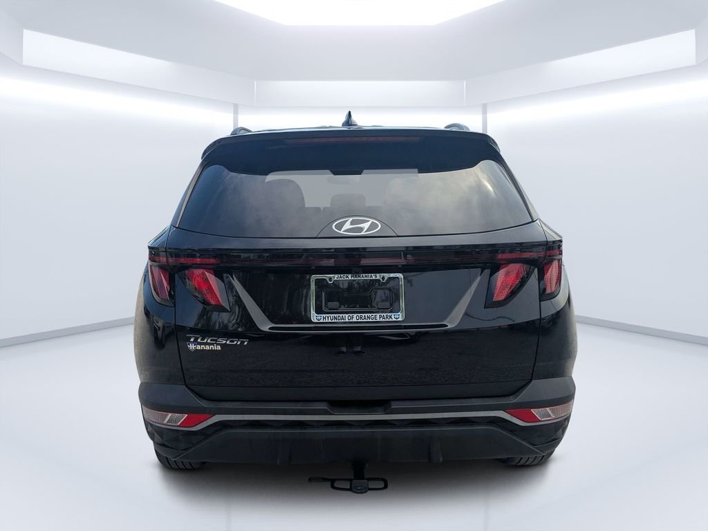 Used 2024 Black Hyundai SEL image 4