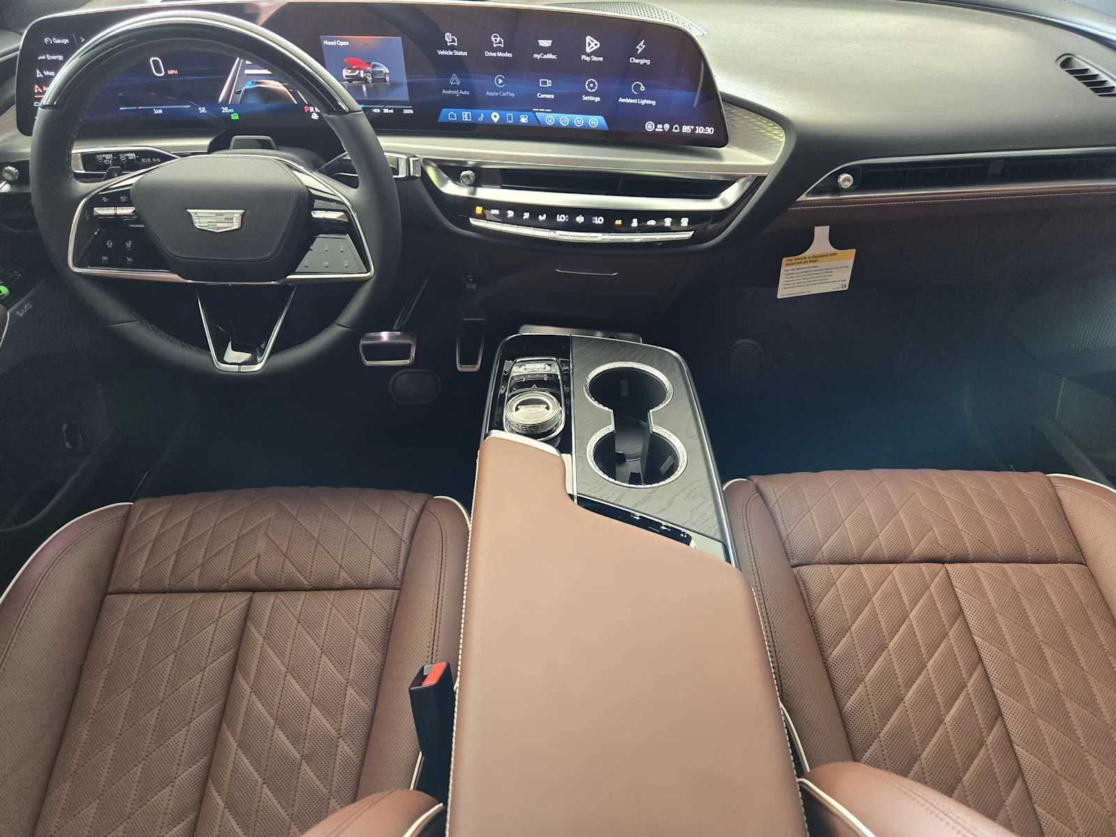 New 2027 Vibrant White Tricoat Cadillac Signature Sport image 18