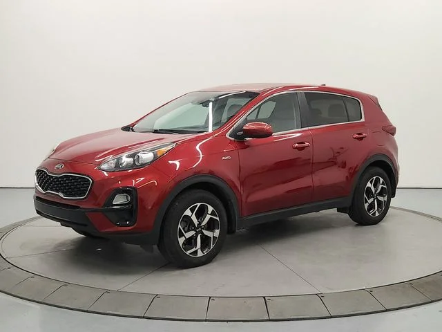 Used 2022 Red Kia LX image 3