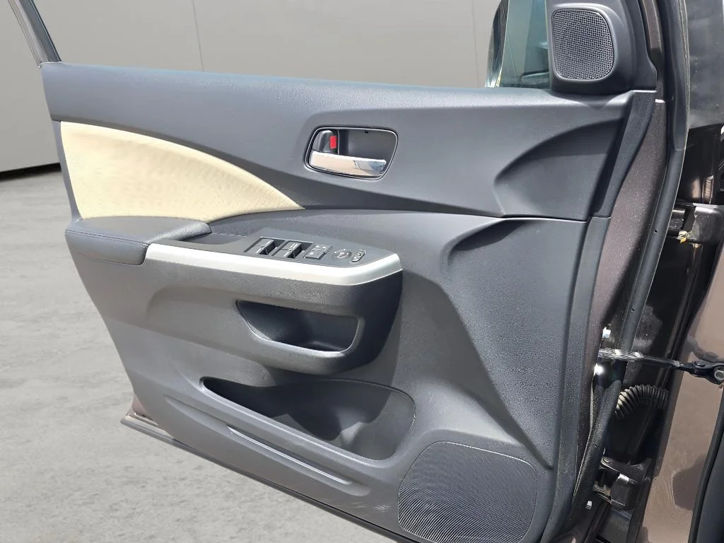 Used 2015 Modern Steel Metallic Honda EX-L image 22