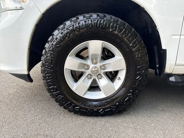 Used 2018 Bright White Clearcoat Ram Express image 27