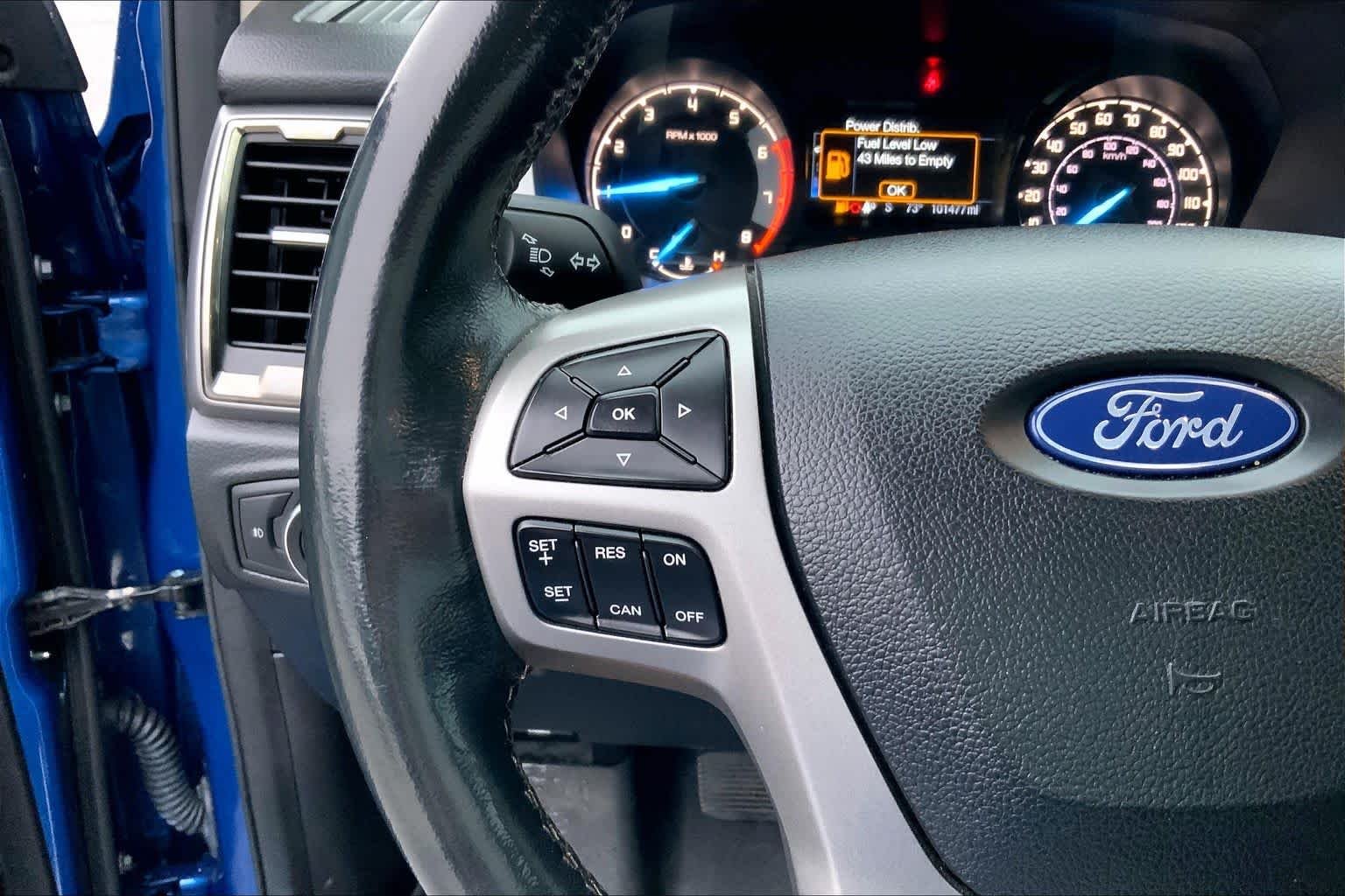 Used 2020 Lightning Blue Metallic Ford XLT image 21