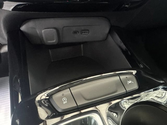 2026 Chevrolet Trax LT - Photo 14
