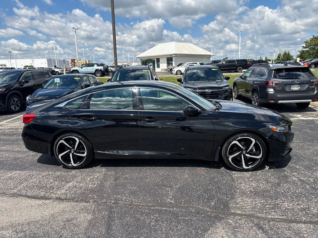 Used 2022 Black Honda Sport image 2