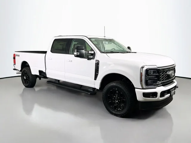 2026 Ford F-350SD Lariat