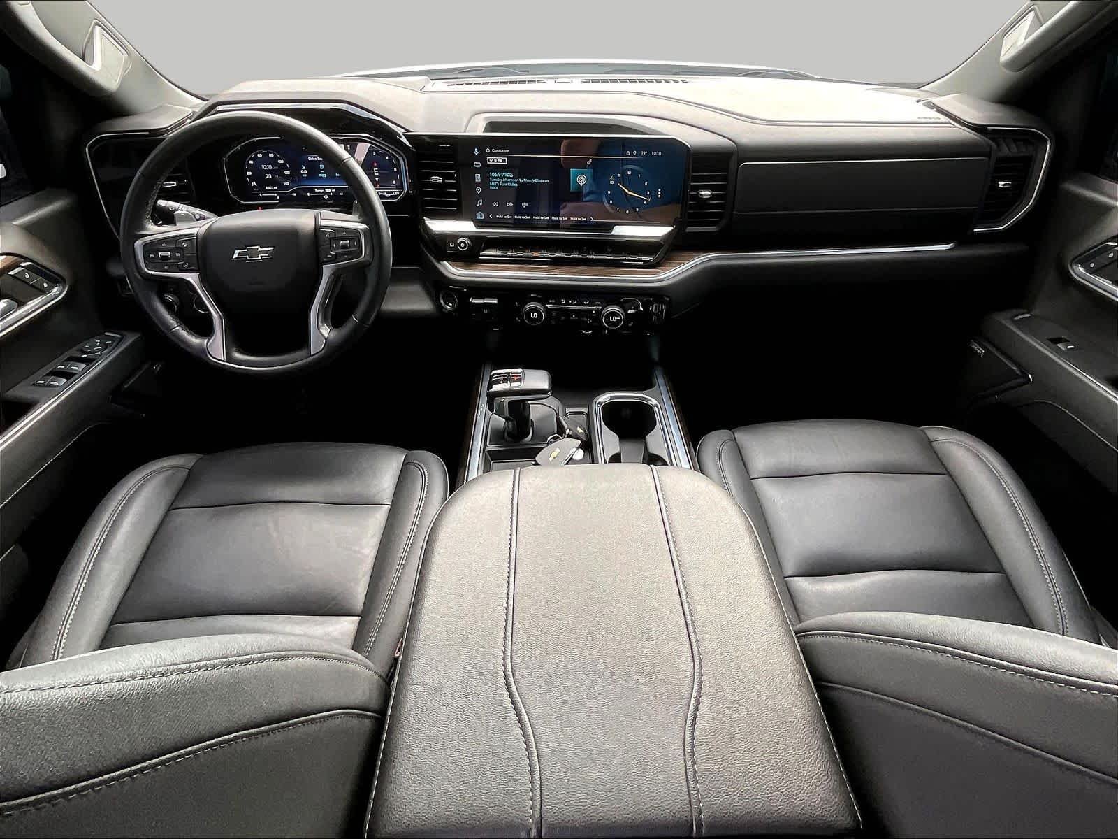 2023 Chevrolet Silverado 1500 RST - Photo 10