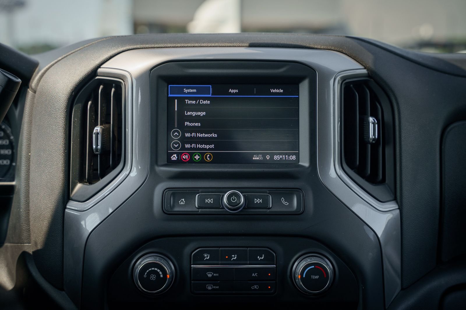 Certified Used 2022  Chevrolet Custom image 32