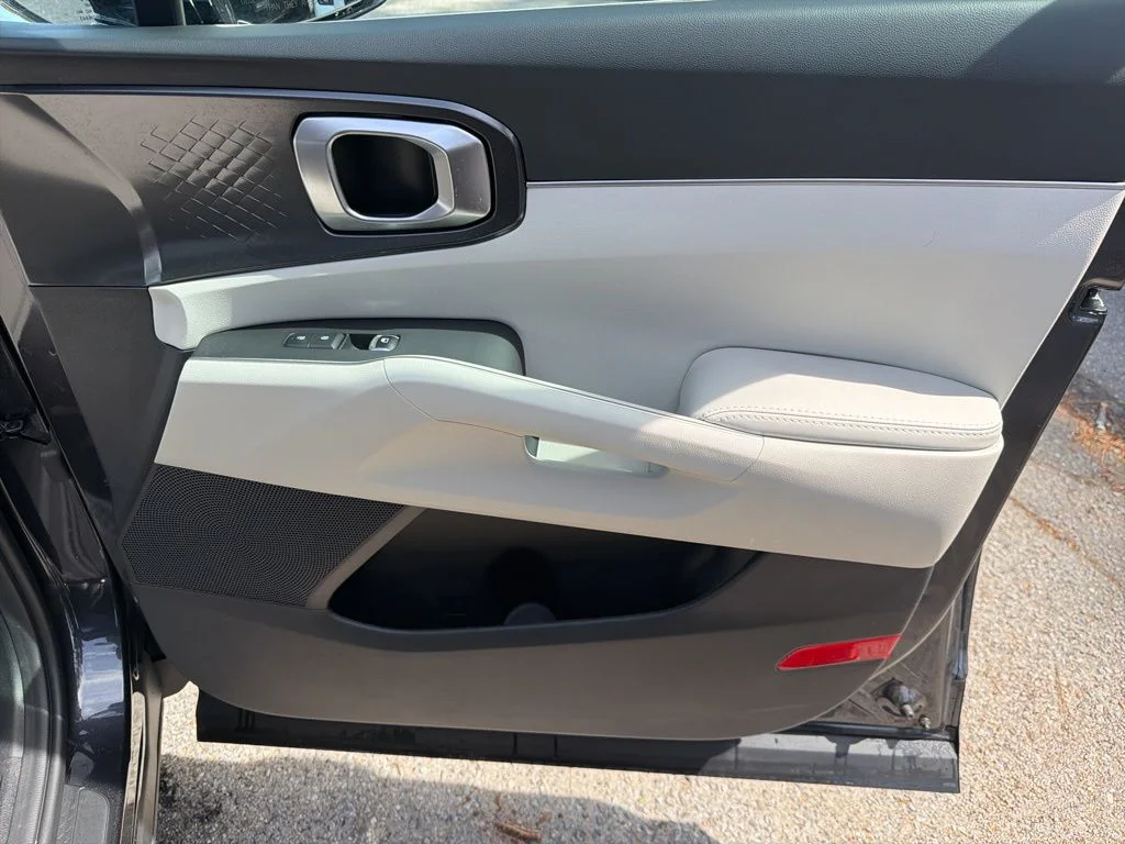 Used 2025 Gray Kia EX image 27