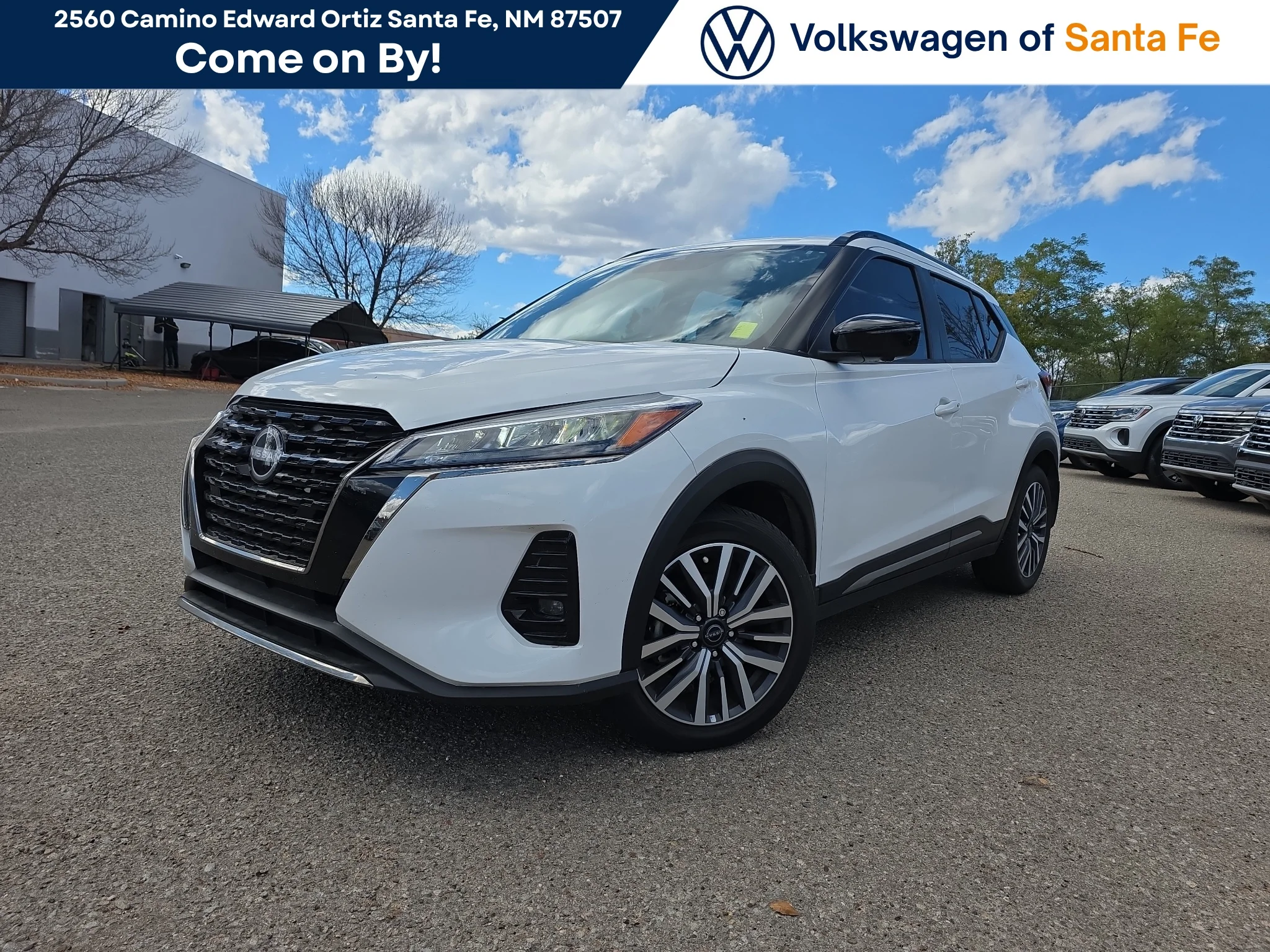 2023 Nissan Kicks SR