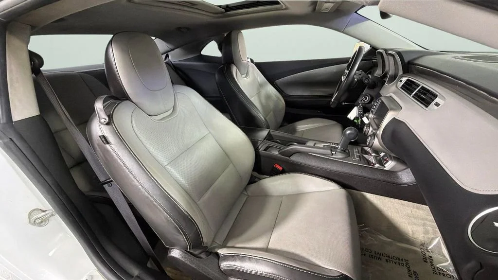 Used 2014 Summit White Chevrolet LT image 31