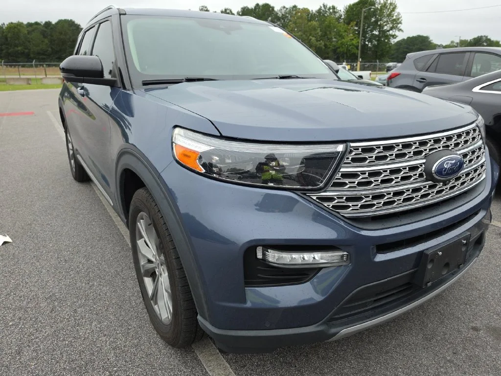 Used 2021 Blue Ford Limited image 1