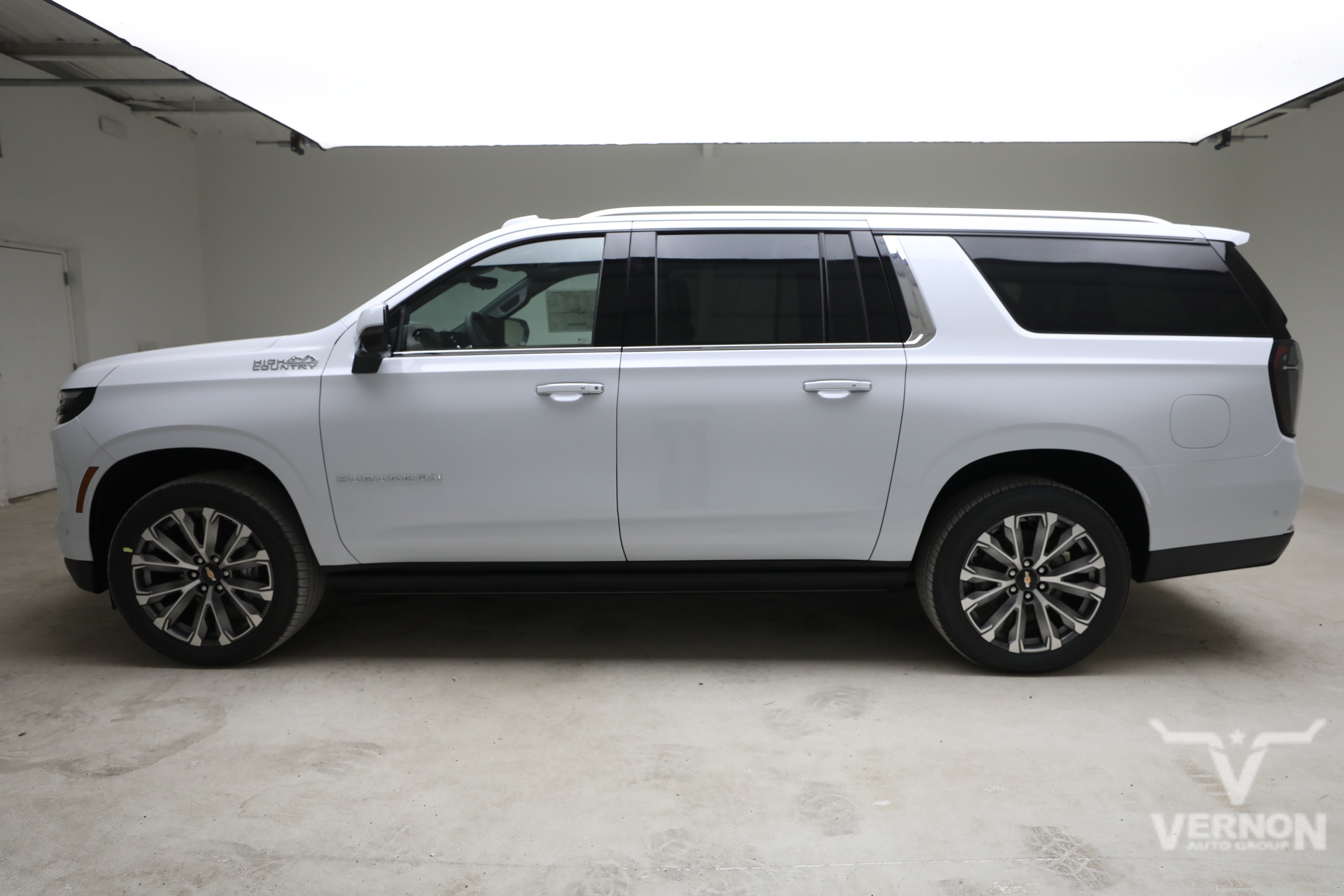 New 2026 Polar White Tricoat Chevrolet N image 2