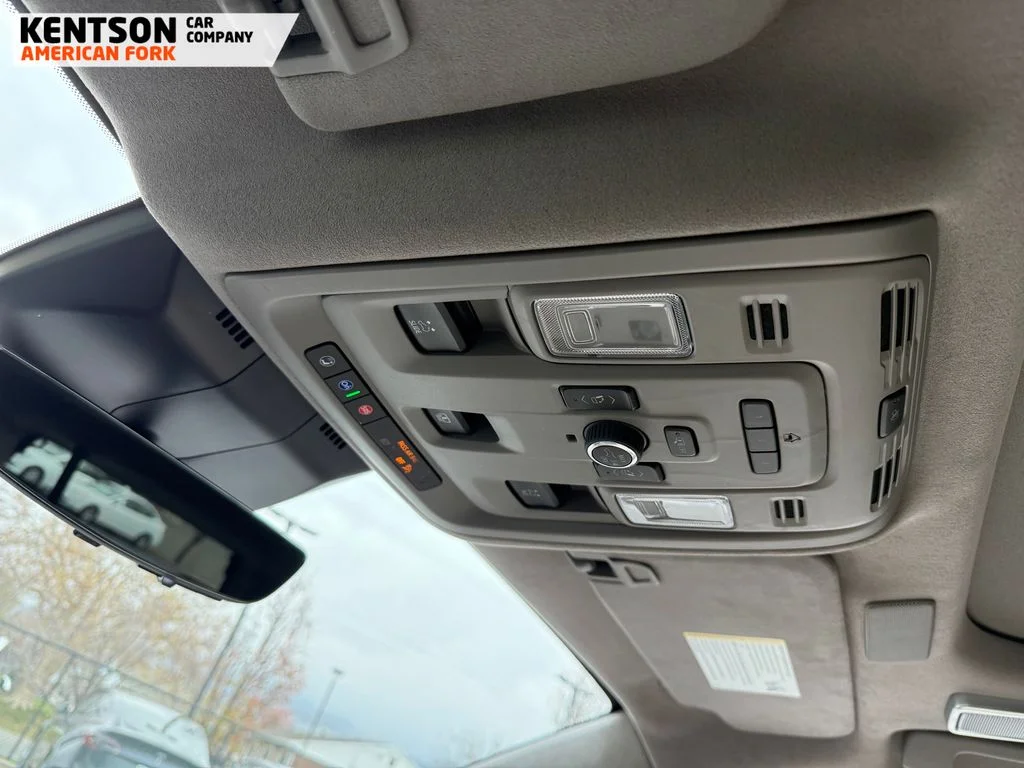2024 Cadillac Escalade Sport Platinum - Photo 32