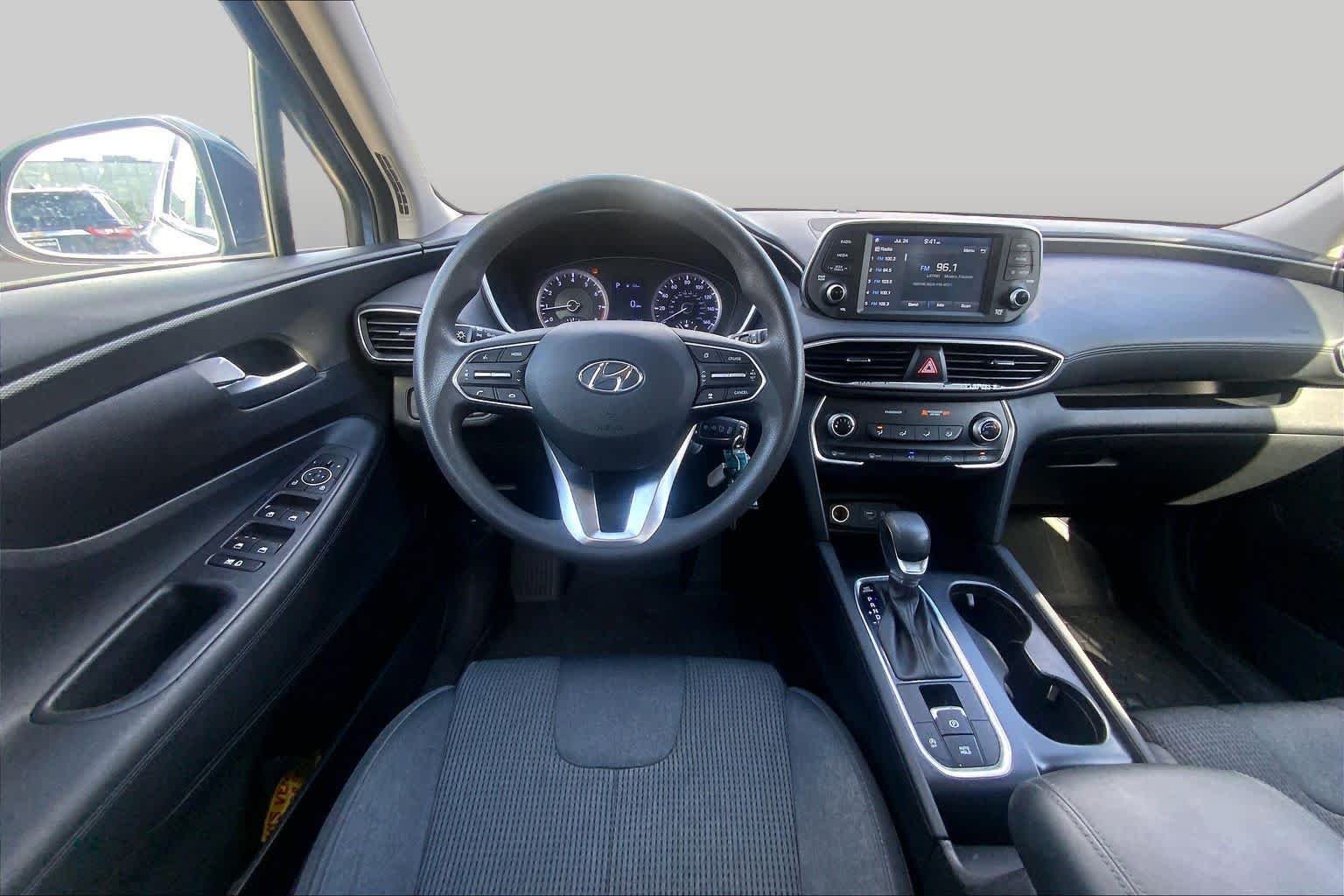 Used 2019 Stormy Sea Hyundai SE image 6