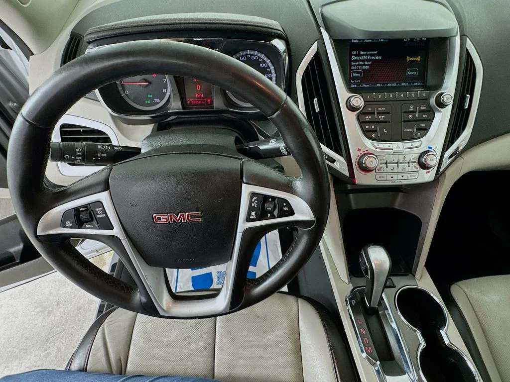 Used 2013 Quicksilver Metallic GMC SLT-1 image 12