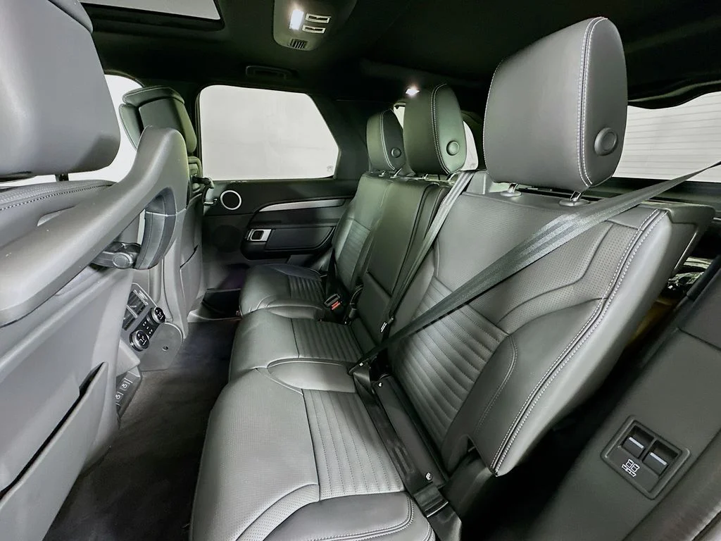 2026 Land Rover Discovery Dynamic SE - Photo 24