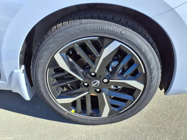 New 2025 Gray Nissan 1.6 SR image 5