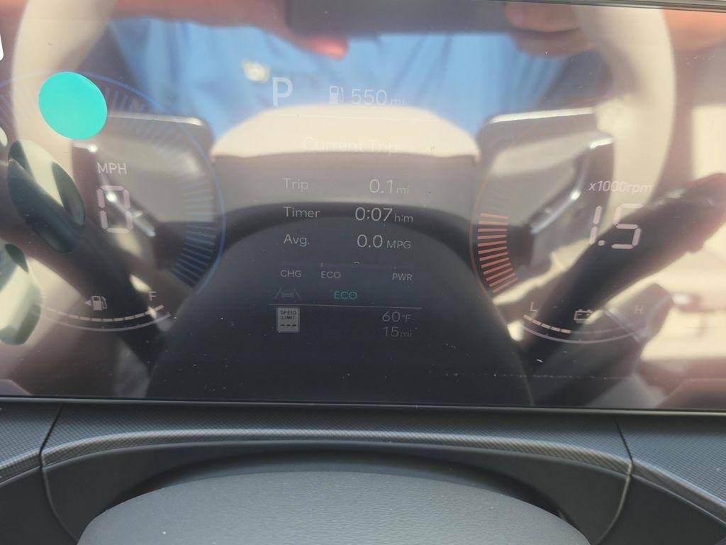 New 2026 Serenity White Hyundai SE image 17