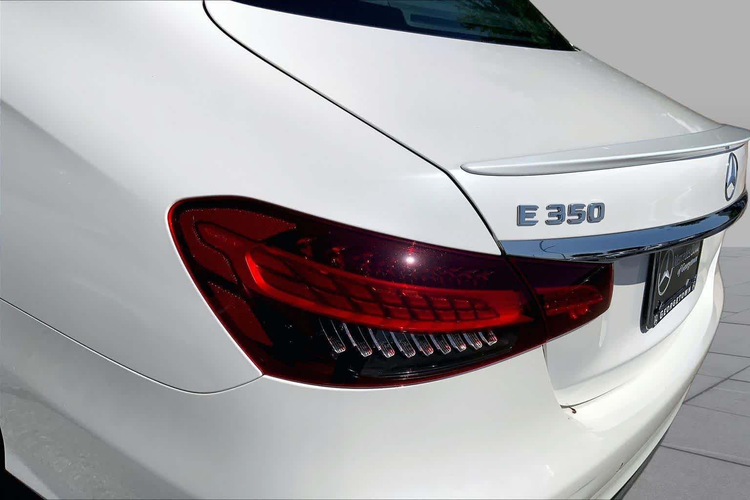 Certified Used 2022 MANUFAKTUR Diamond White Mercedes-Benz E 350 image 28