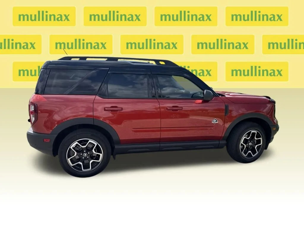 Used 2024 Red Ford Outer Banks image 3