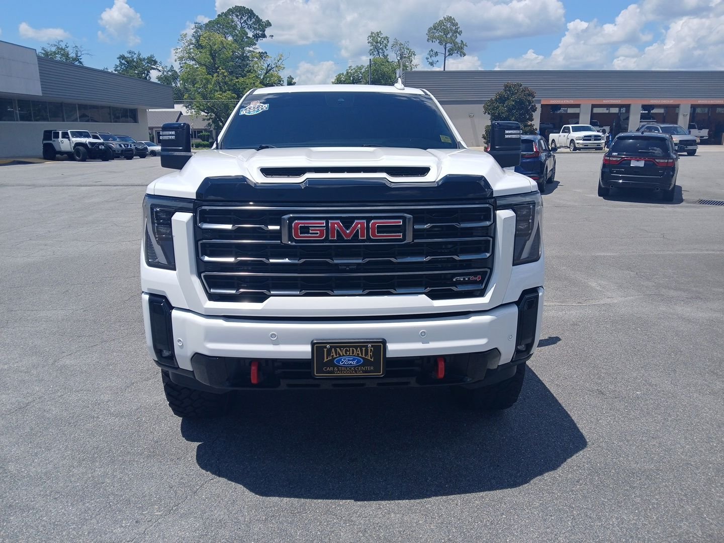 Used 2025 Summit White GMC AT4 image 2