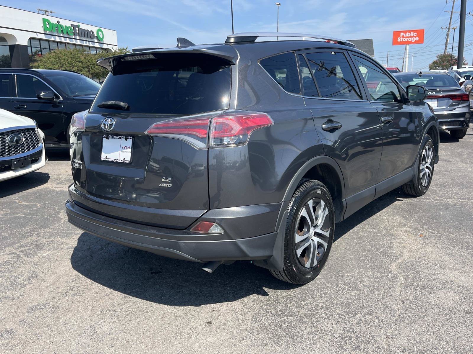 Used 2016 Magnetic Gray Metallic Toyota LE image 7