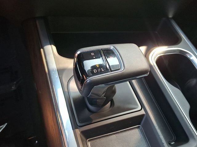Certified Used 2024 Onyx Black GMC SLT image 14