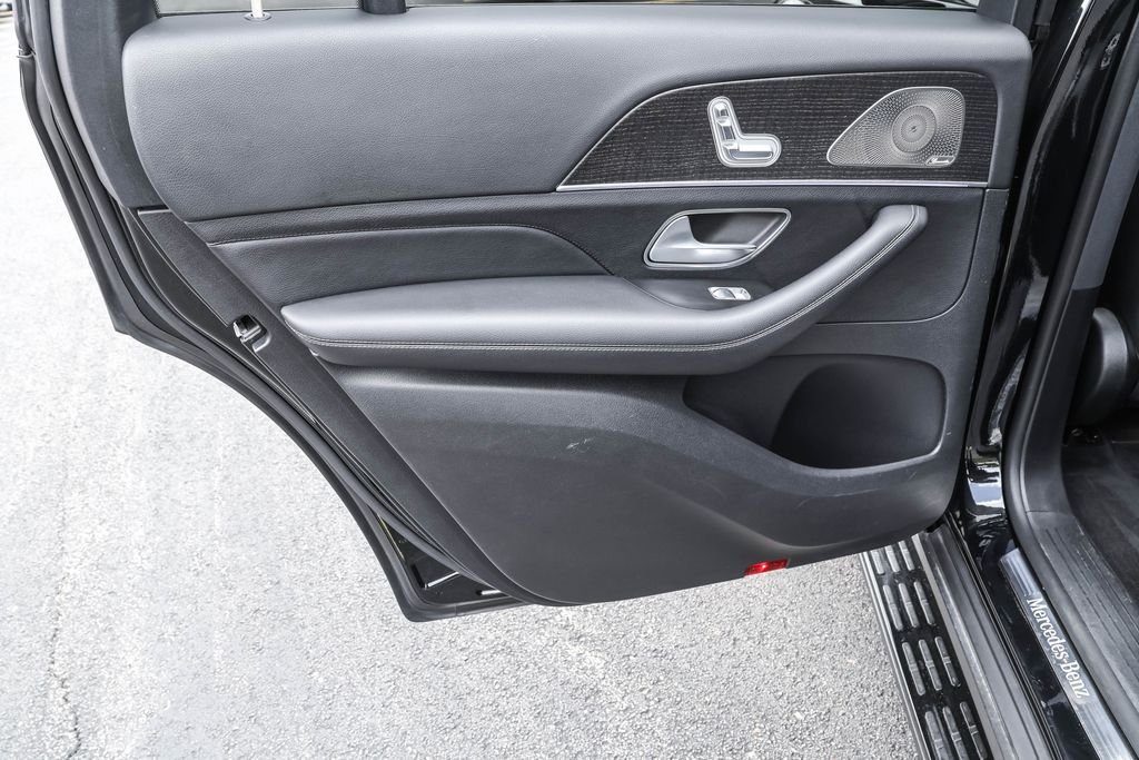 Used 2021  Mercedes-Benz GLS 450 image 28