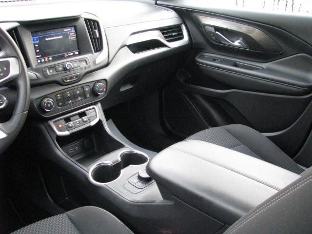 2024 GMC Terrain SLE - Photo 8