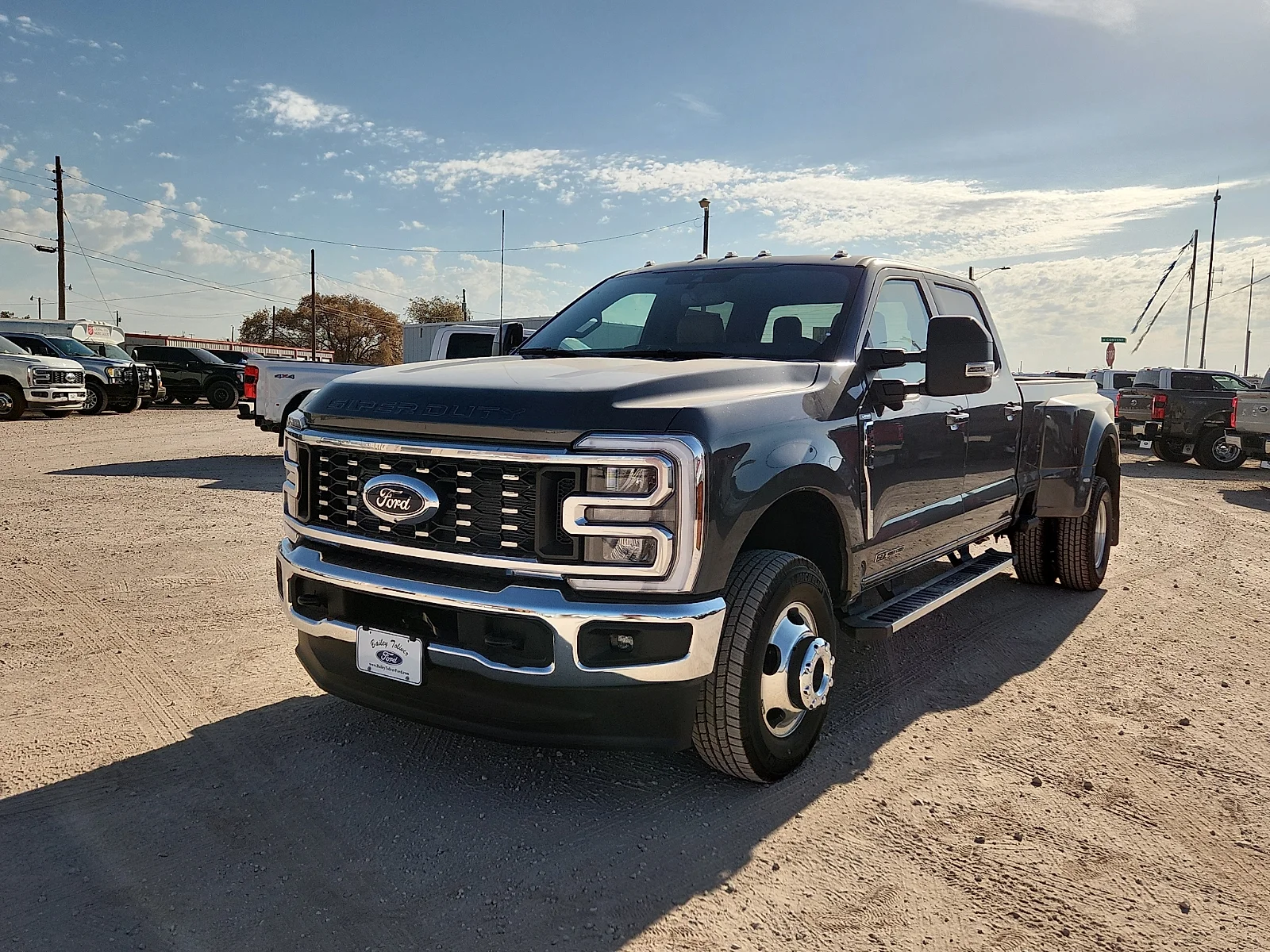 New 2026 Carbonized Gray Metallic Ford Lariat image 3